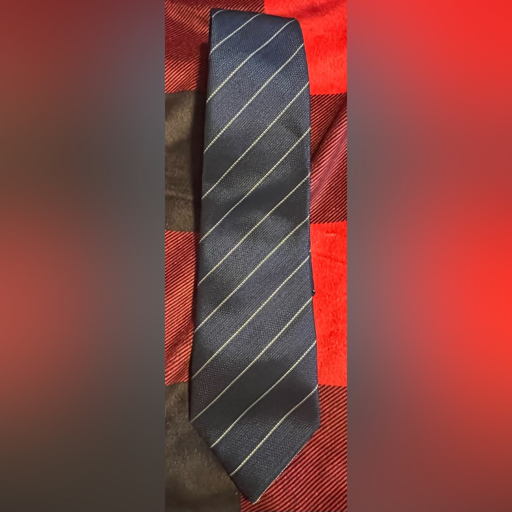 Dangleace Men’s Tie. Made in Japan.